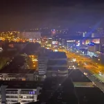 Capital Towers - Red Z Widokiem Na Panorame Miasta I Rzeke Apartmán Rzeszów