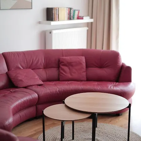 Capital Towers - Apartament Red W Centrum Miasta Z Widokiem Na Rzeke I Park