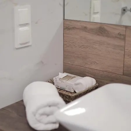 Apartmán Capital Towers - Red Z Widokiem Na Panorame Miasta I Rzeke