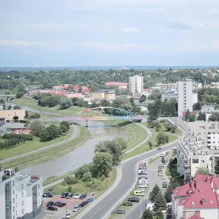 Capital Towers - Apartament Red W Centrum Miasta Z Widokiem Na Rzeke I Park Διαμέρισμα *