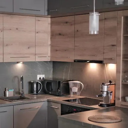 Capital Towers - Apartament Red W Centrum Miasta Z Widokiem Na Rzeke I Park *