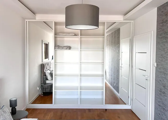 Capital Towers - Red Z Widokiem Na Panorame Miasta I Rzeke Rzeszow