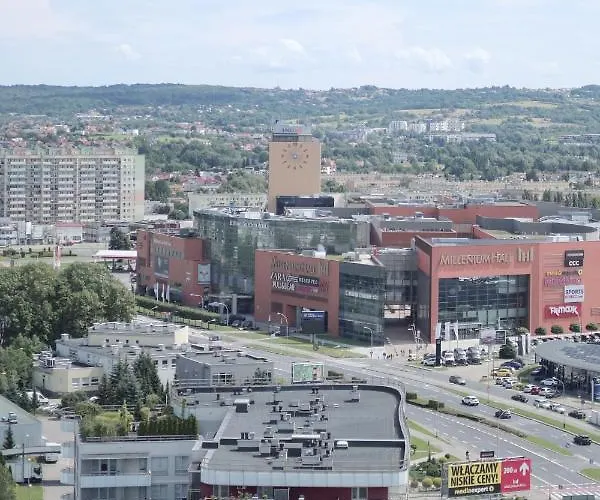 Capital Towers - Red Z Widokiem Na Panoramę Miasta I Rzekę *