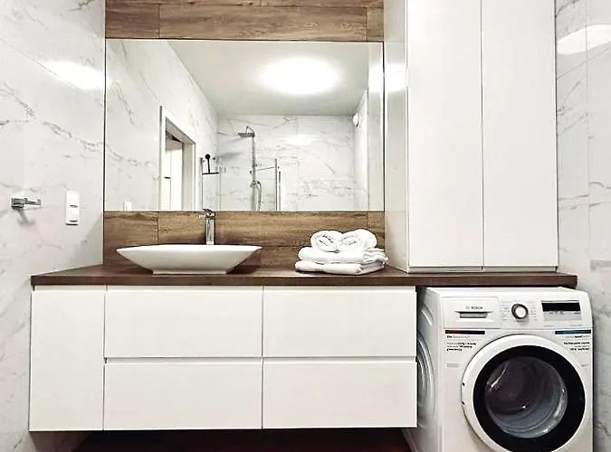 Apartament Capital Towers - Red Z Widokiem Na Panoramę Miasta I Rzekę Rzeszów