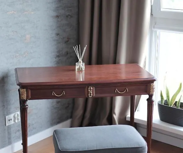 Capital Towers - Red Z Widokiem Na Panorame Miasta I Rzeke Apartment *